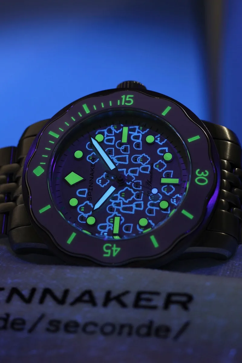spinnaker-sous-uv-fantomes-reveles/carousel-7.jpg
