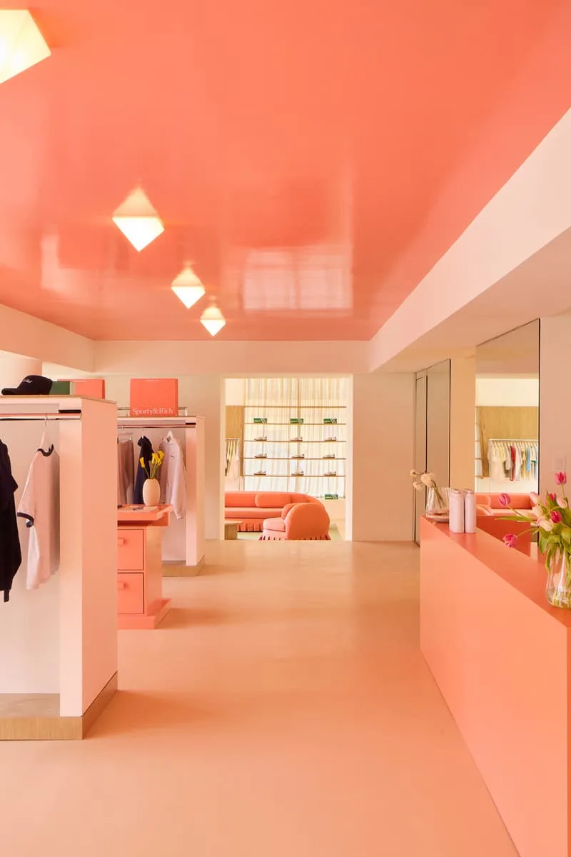 sporty-et-rich-sinstalle-a-west-hollywood-avec-un-nouveau-flagship/carousel-8.jpg
