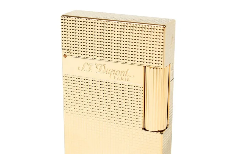 st-dupont-rarete-dun-briquet-en-collaboration/carousel-7.jpg