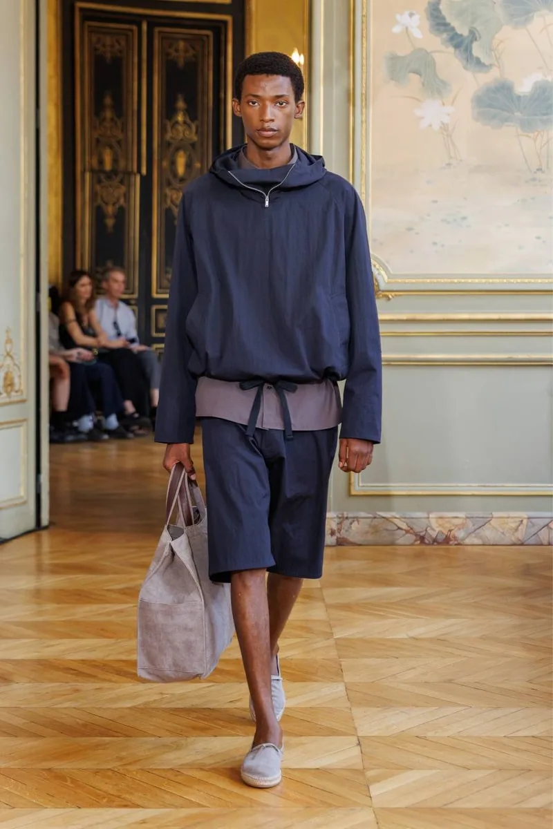 studio-nicholson-triomphe-a-la-fashion-week-de-paris/carousel-15.jpg