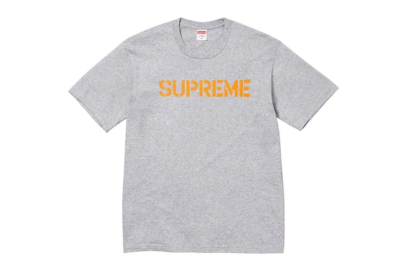 supreme-devoile-sa-collection-de-t-shirts-printemps-2026/carousel-11.jpg