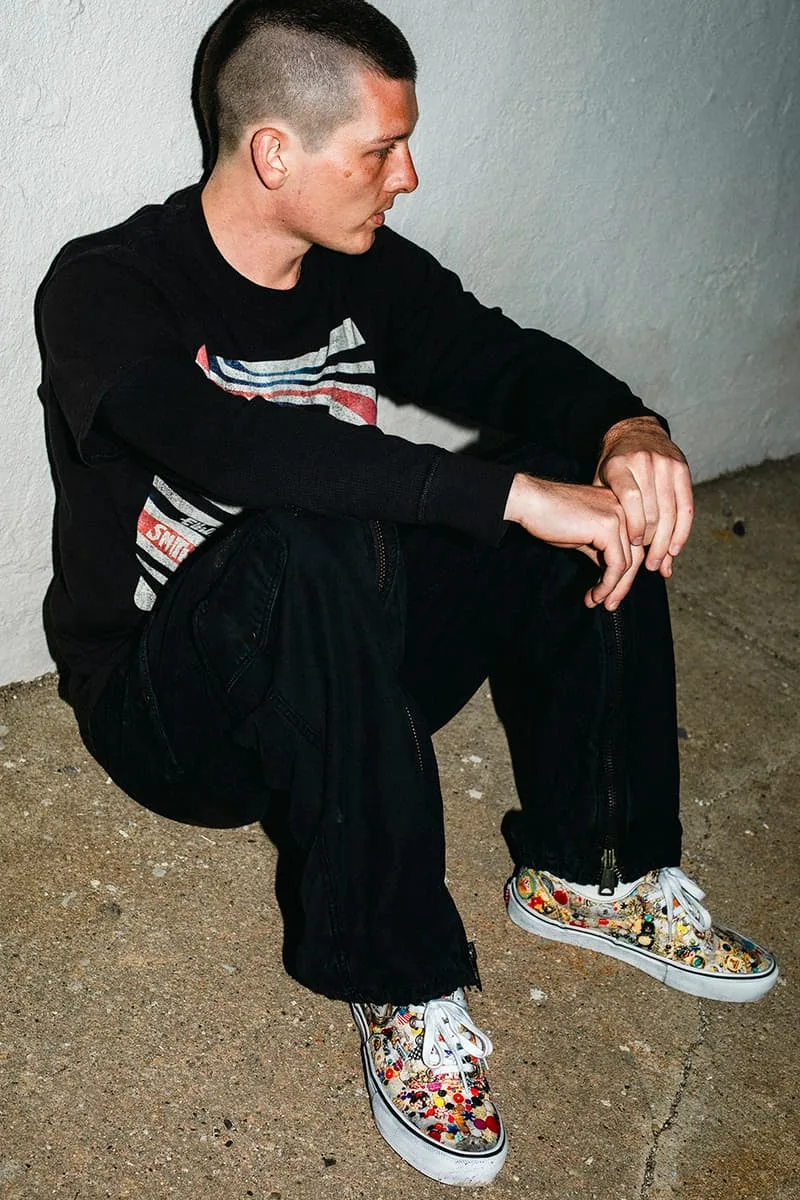 supreme-sallie-a-mike-kelley-pour-une-collection-printemps-2026/carousel-14.jpg
