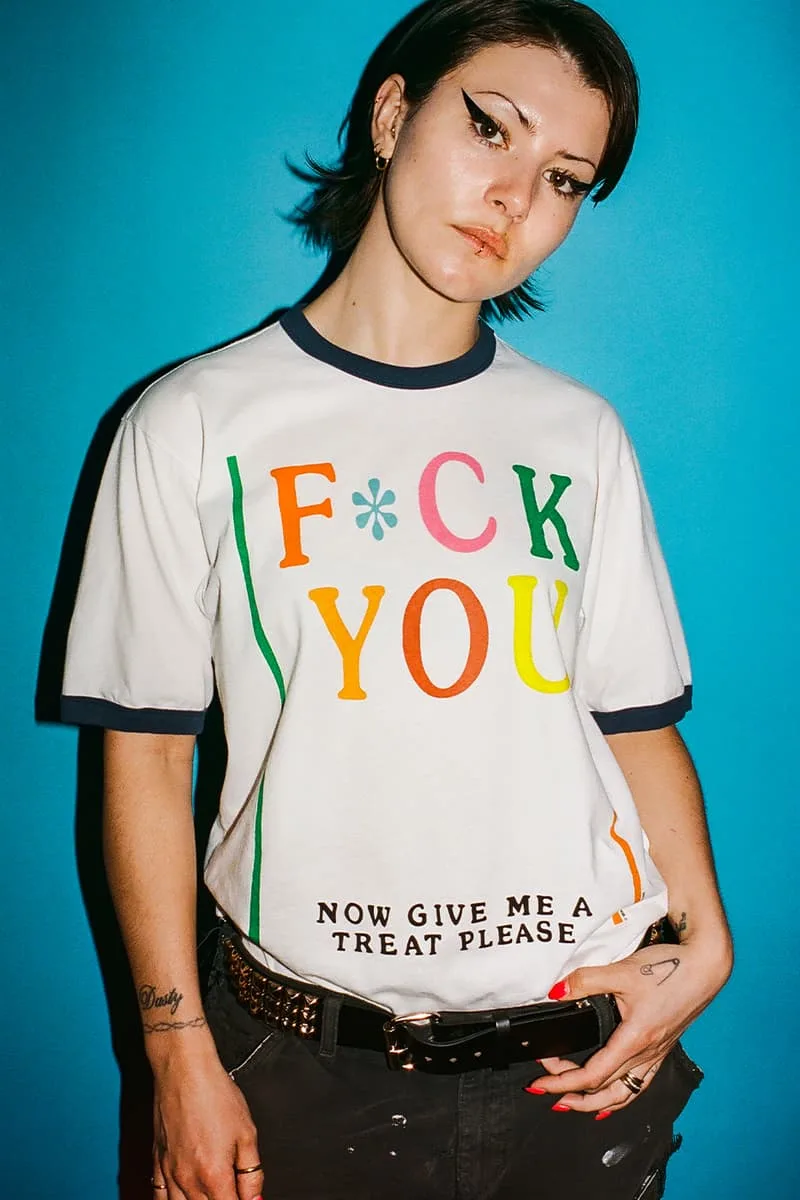 supreme-sallie-a-mike-kelley-pour-une-collection-printemps-2026/carousel-7.jpg