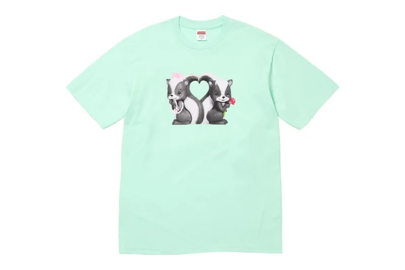 supreme-une-collection-ete-2026-iconoclaste/carousel-13.jpg