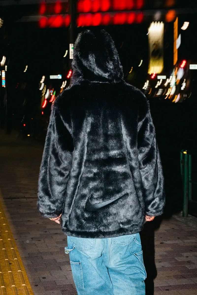 supreme-x-nike-une-collection-automne-2026-audacieuse/carousel-7.jpg