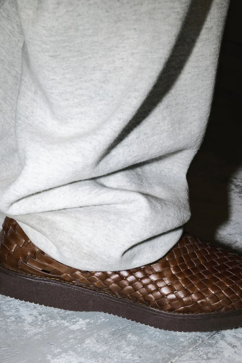 supreme-x-yuketen-un-heritage-artisanal-inedit/carousel-1.jpg