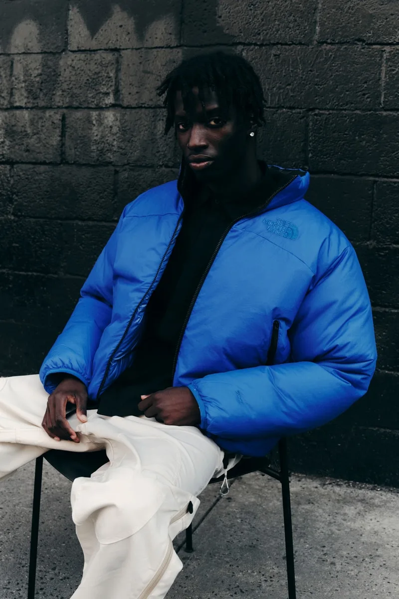 Gros plan sur la doudoune réversible Pertex Nuptse de The North Face