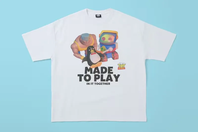 toy-story-x-freaks-store-une-collection-de-t-shirts-graphiques-pour-lete-2026/carousel-8.jpg