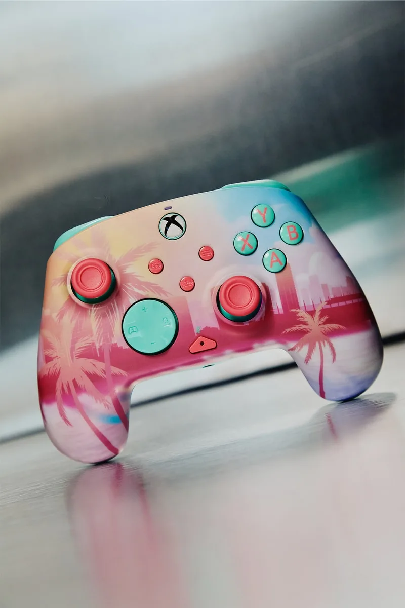 turtle-beach-un-style-californien-pour-vos-sessions-de-jeu/carousel-1.jpg