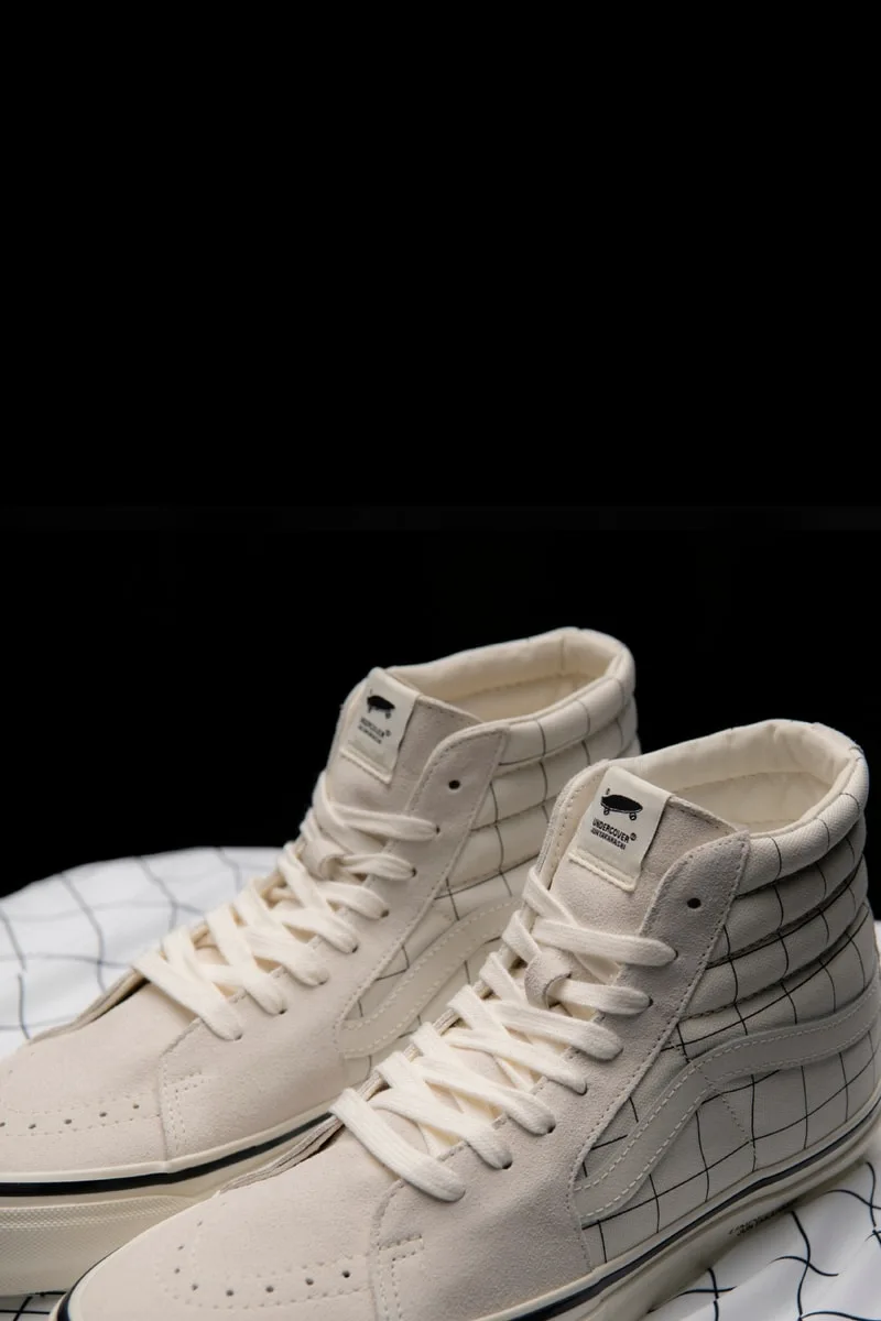 undercover-x-vans-art-et-rigueur-sur-slip-on-et-sk8-hi/carousel-10.jpg