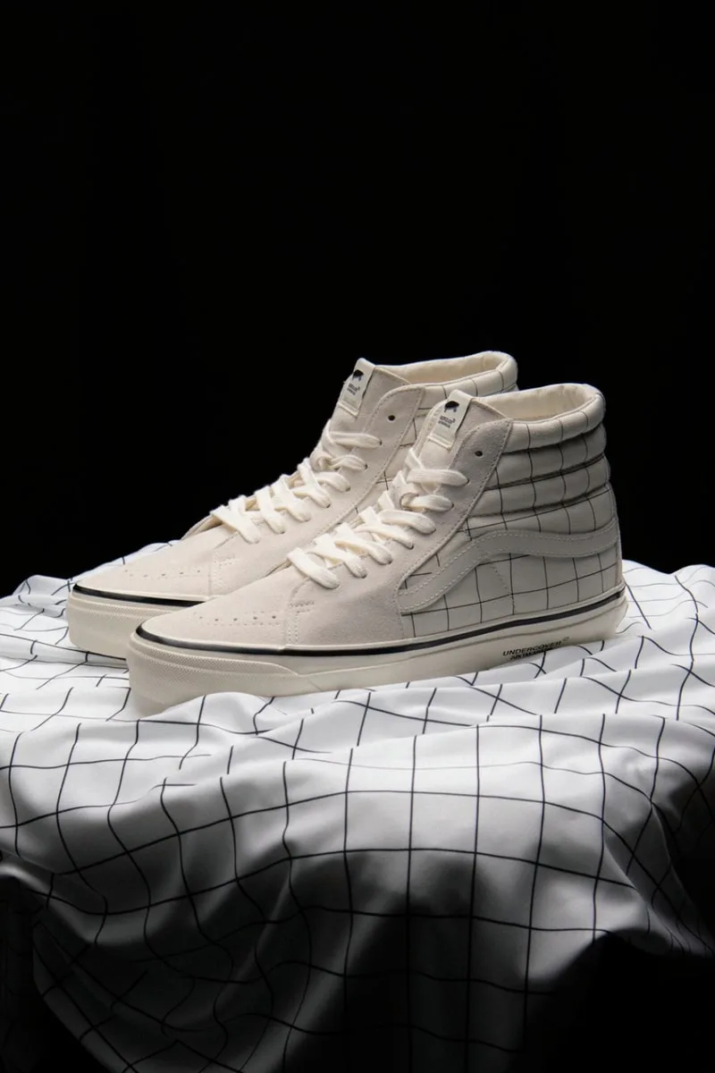 undercover-x-vans-art-et-rigueur-sur-slip-on-et-sk8-hi/carousel-11.jpg