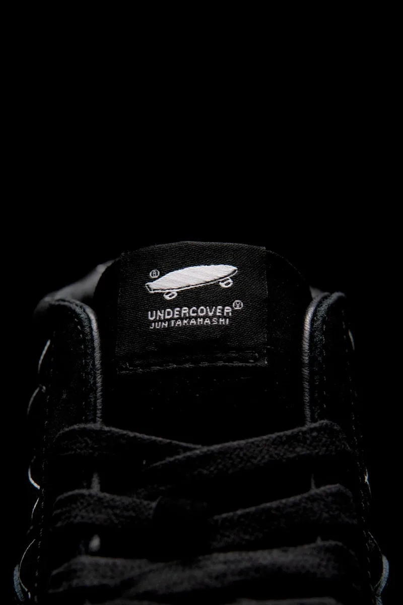 undercover-x-vans-art-et-rigueur-sur-slip-on-et-sk8-hi/carousel-15.jpg