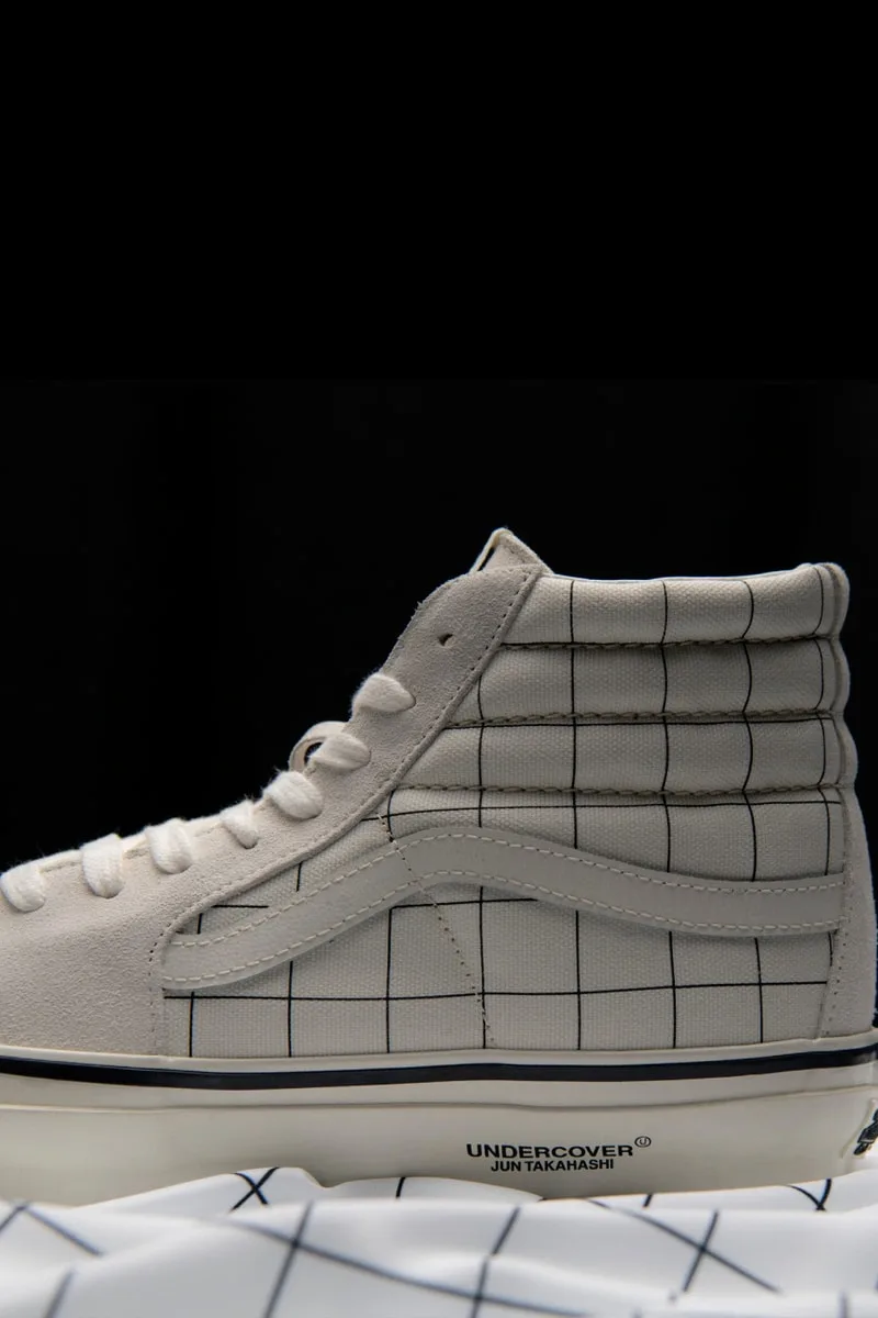 undercover-x-vans-art-et-rigueur-sur-slip-on-et-sk8-hi/carousel-9.jpg