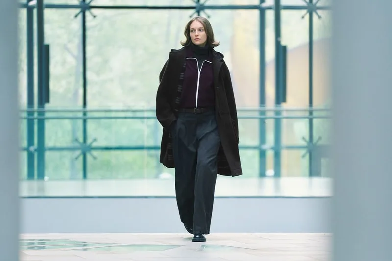 uniqlo-la-precision-douce-de-clare-waight-keller/carousel-10.jpg
