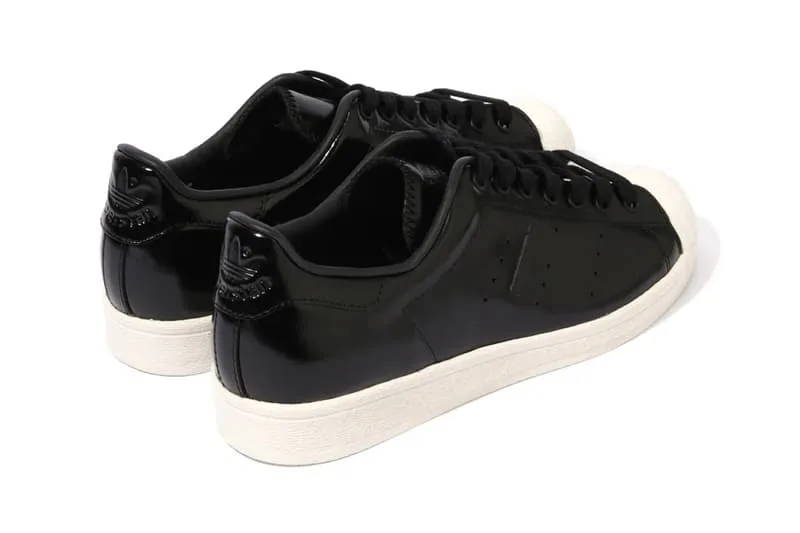 va-tokyo-et-adidas-originals-reinventent-la-sneaker-avec-la-va-superstan/carousel-10.jpg