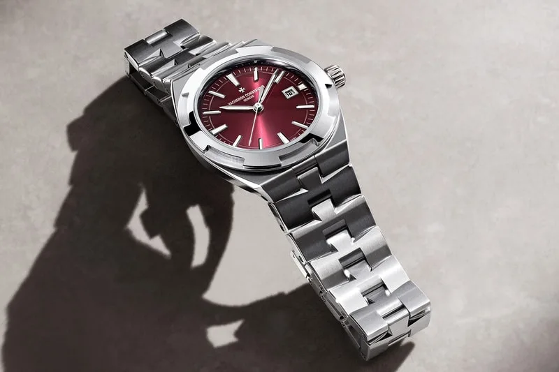 vacheron-constantin-nouvelles-overseas-345mm/carousel-5.jpg