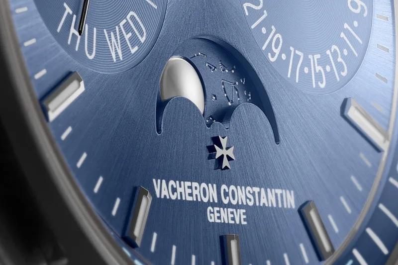 vacheron-constantin-un-bleu-azur-plus-leger/carousel-8.jpg