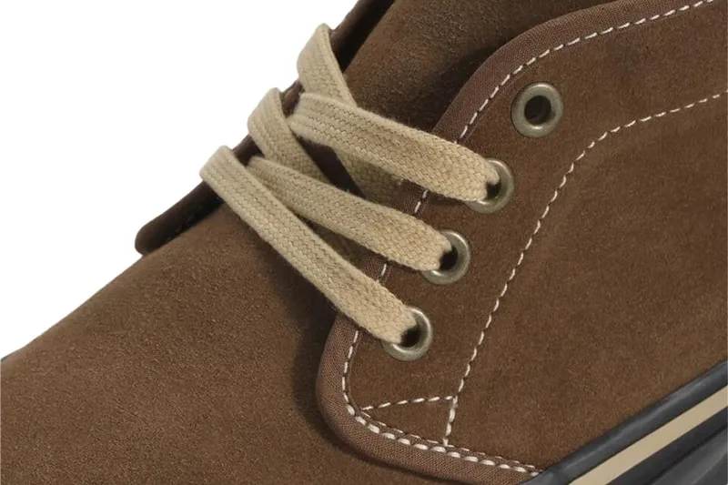 vans-chukka-49-vibram-robustesse-et-style-vintage/carousel-4.jpg