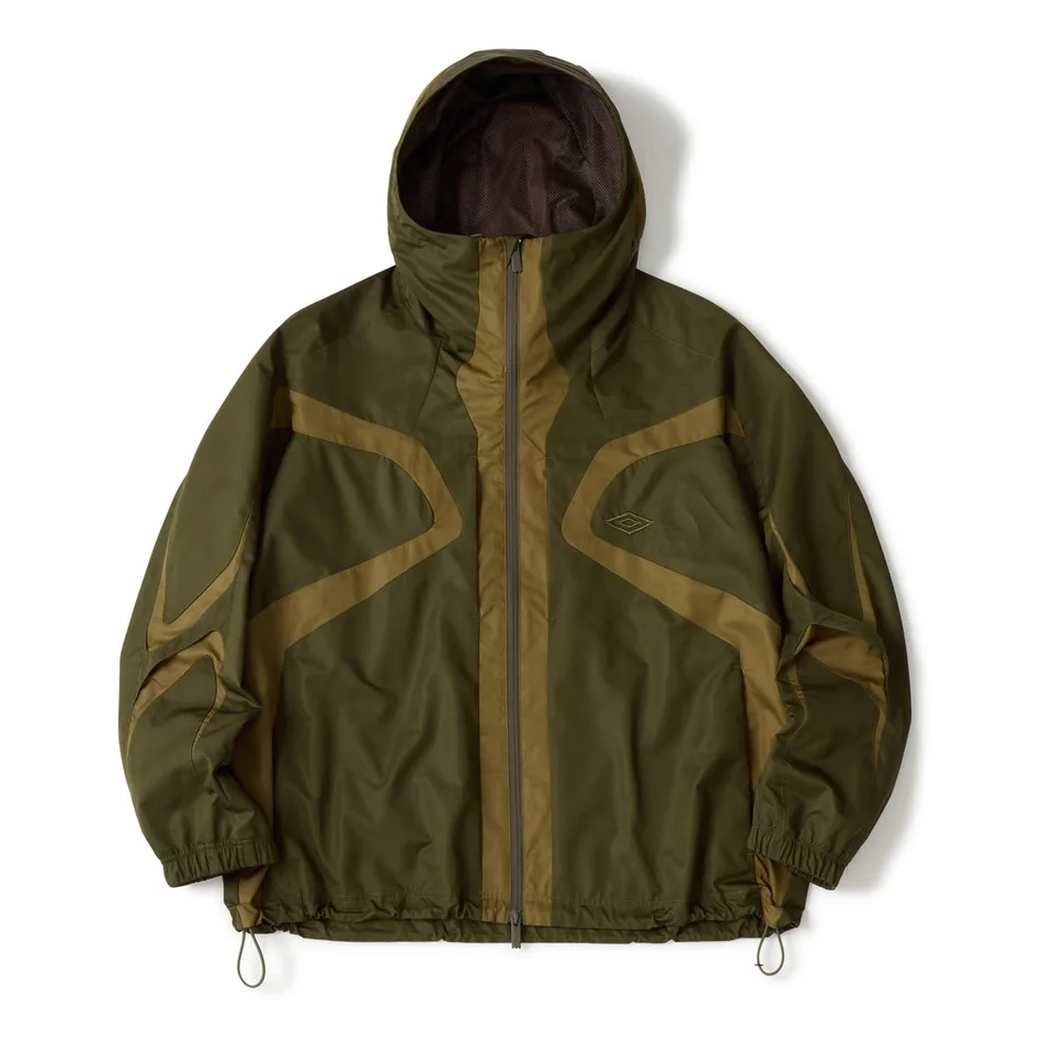 white-mountaineering-x-umbro-archives-modernisees/carousel-12.jpg