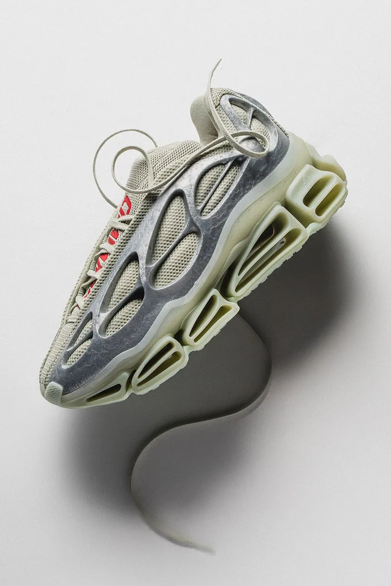 willy-chavarria-x-adidas-renouveau-du-megaride-2026/carousel-12.jpg