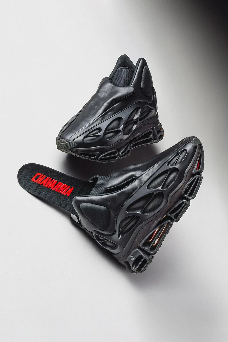 willy-chavarria-x-adidas-renouveau-du-megaride-2026/carousel-3.jpg