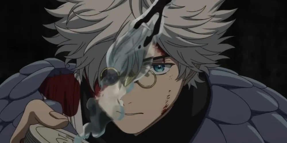 Personnage avec cheveux blancs et monocle verse liquide d'une gourde.