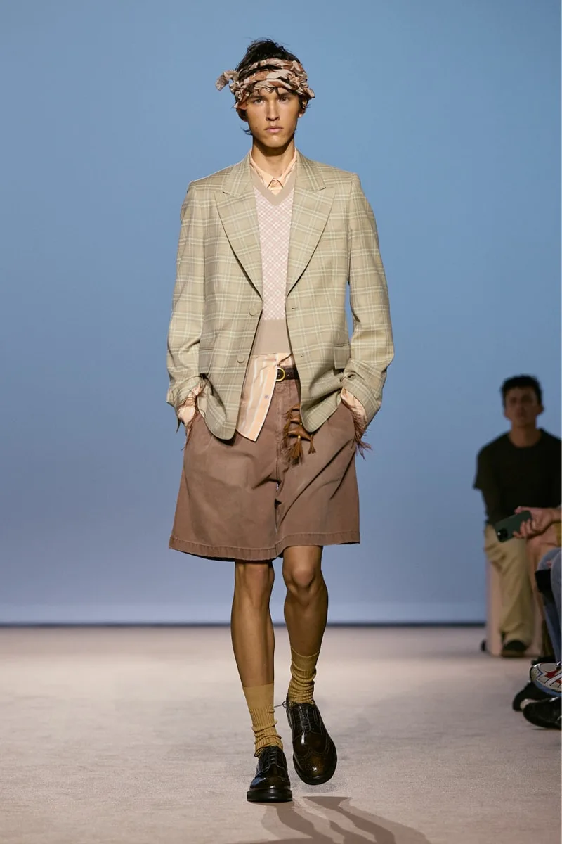 wooyoungmi-lesprit-du-heung-dans-la-collection-ss27/carousel-1.jpg