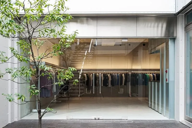 worksout-debarque-a-tokyo-avec-une-boutique-phare/carousel-11.jpg