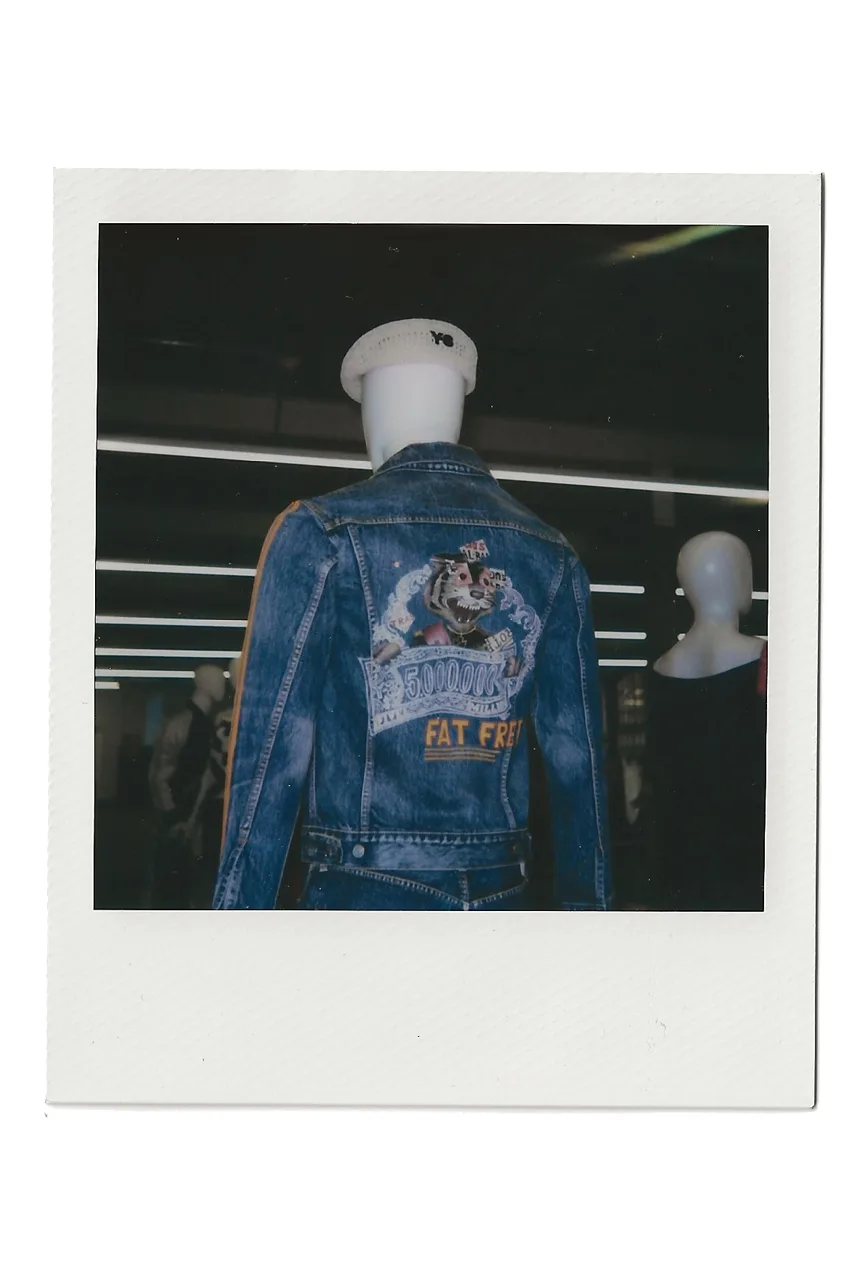 y-3-une-exposition-unique-a-new-york/carousel-7.jpg