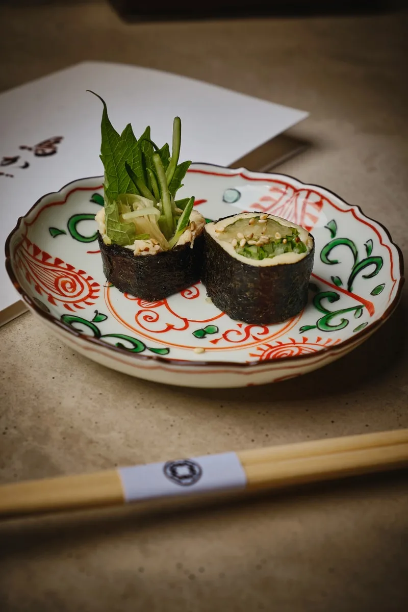 yoshiteru-ikegawa-soiree-yakitori-exclusive-a-hong-kong/carousel-9.jpg