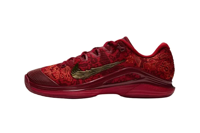 zheng-qinwen-une-nike-zoom-vapor-12-en-triple-rouge/carousel-2.jpg